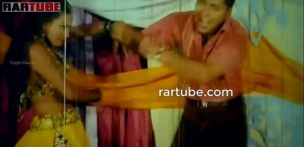  ami je laila mojnu tumi, bangla movie sexy hot masala song, prince and sonali by- rartube.com